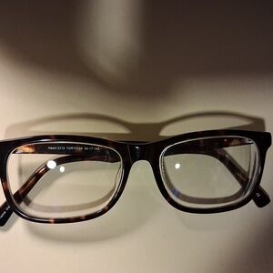 Classic Tortoise Shell Glasses